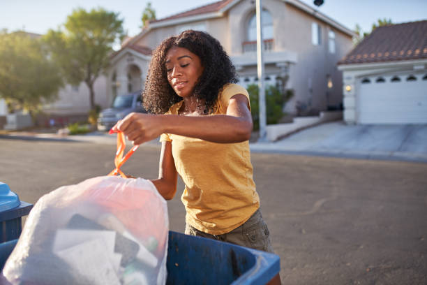 Best Commercial Cleanout Services  in Kenai, AK